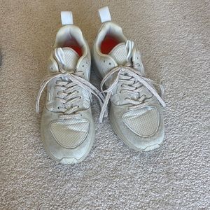 Veja Venturi sneakers